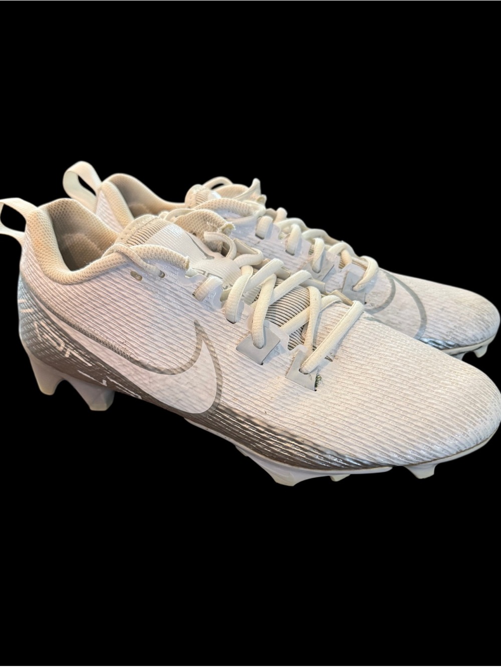 Nike Men’s Vapor White Football Cleats Size 9